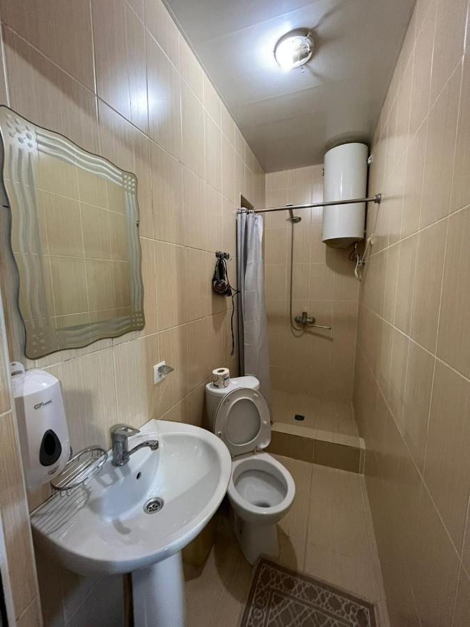 Guest House Esma Сухуми Екстериор снимка